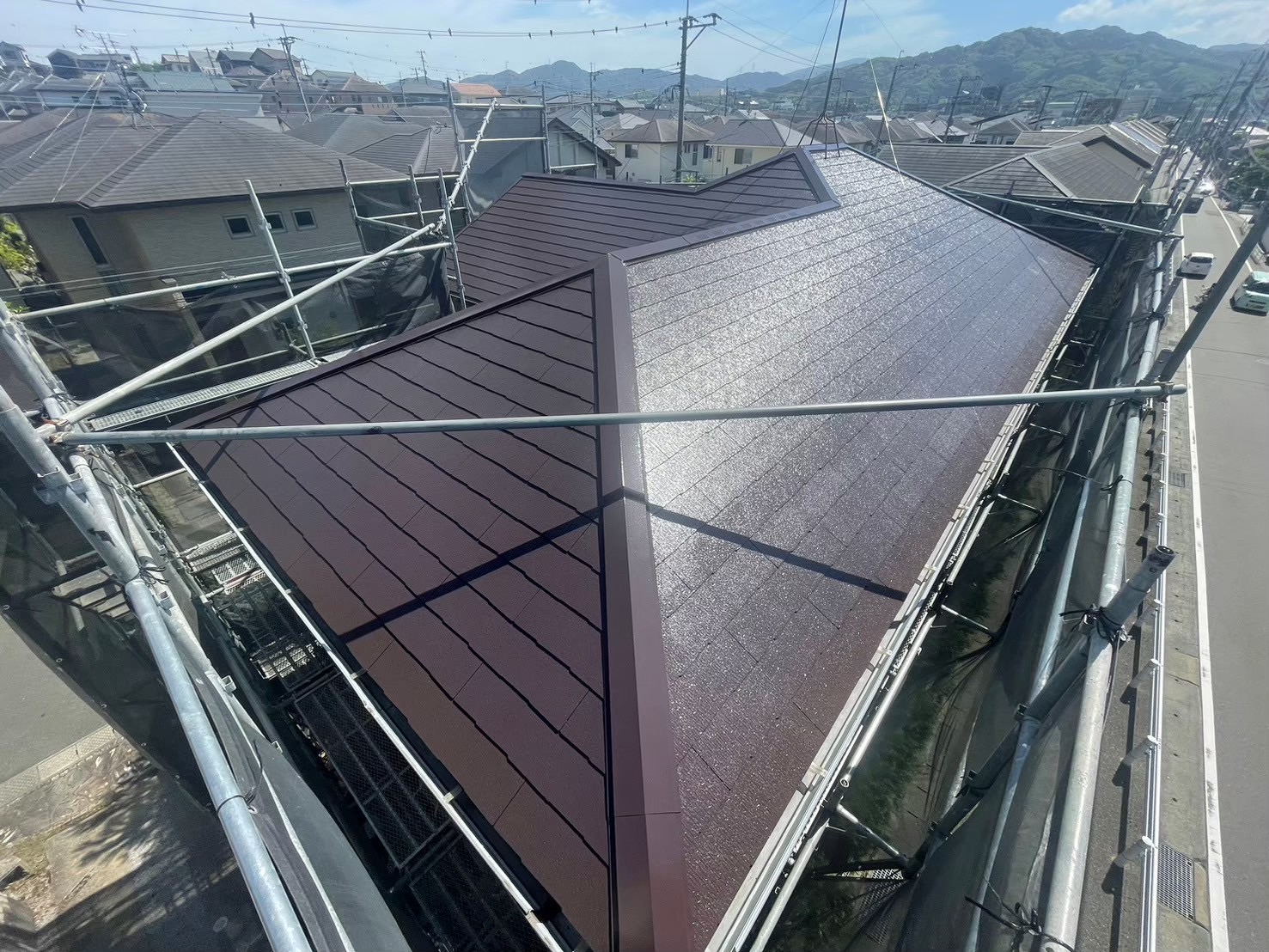 髙橋様邸の屋根塗装完成後
